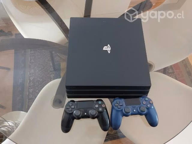 Ps4 pro +2 juegos en buen estado
