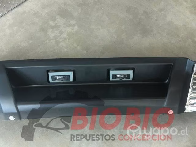 Parachoque Trasero Cromado Nissan Np- - Imagen 3