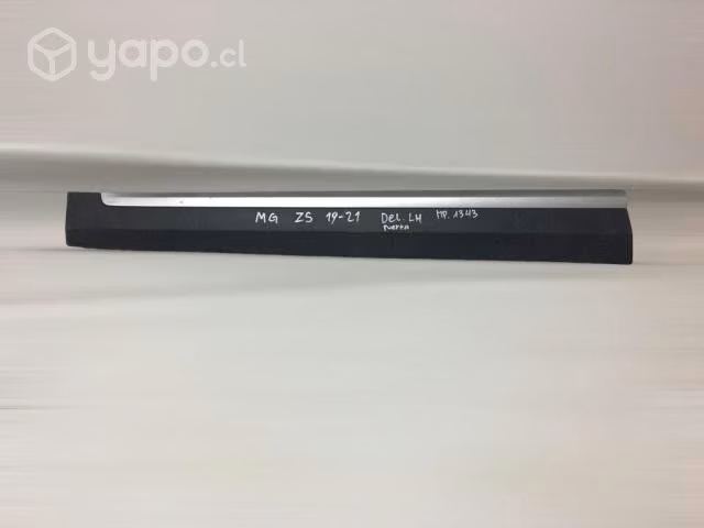 Moldura puerta delantera lh mg zs 2017 2021
