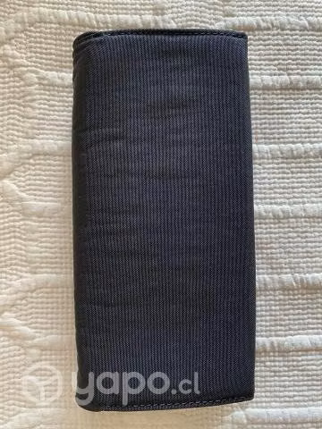 Billetera Kipling seminueva
