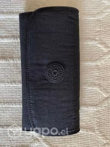 Billetera Kipling seminueva