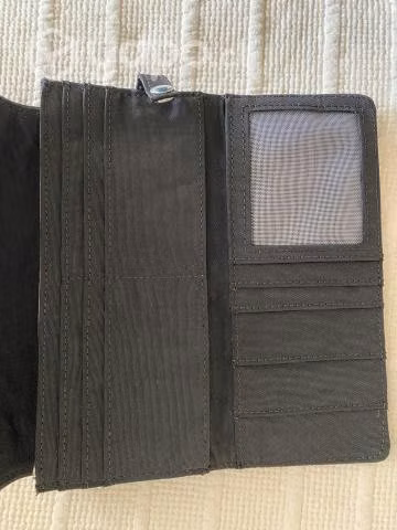Billetera Kipling seminueva
