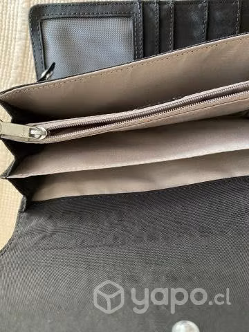 Billetera Kipling seminueva