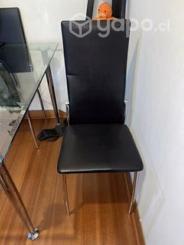 Mesa con 4 sillas