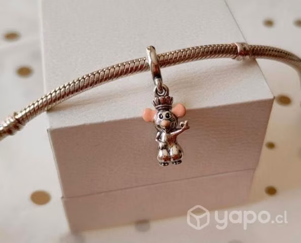 Brazaletes de plata 925 incluye un charms