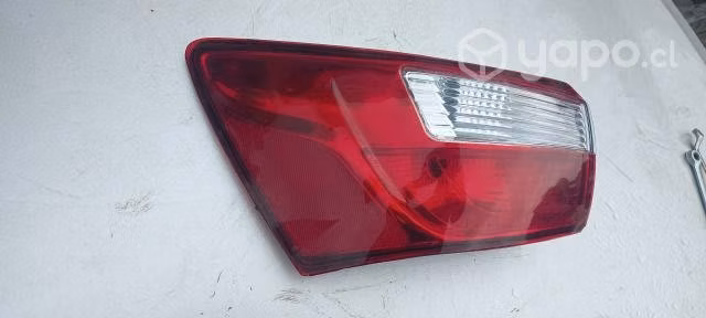 Foco trasero izq Kia Rio  NUEVO