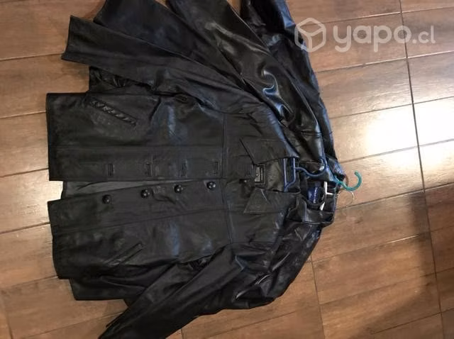 Fardo chaquetas de cuero