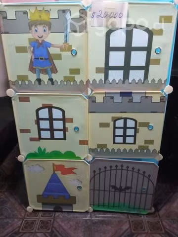 Gabinetes plásticos