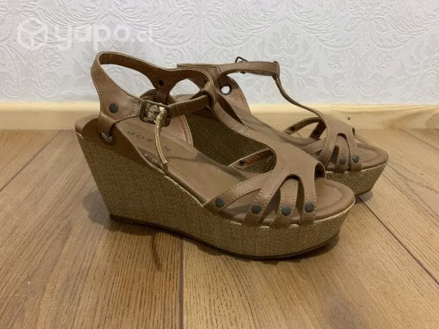 Sandalias