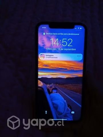 Iphone 11 Yellow - Imagen 2