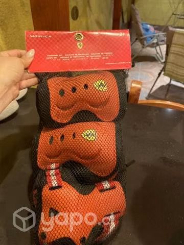 Patines, casco, rodillera y coderas - Imagen 5