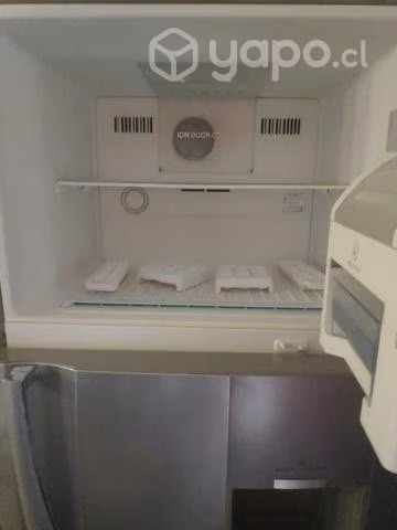 Gran refrigerador marca LG Conversable