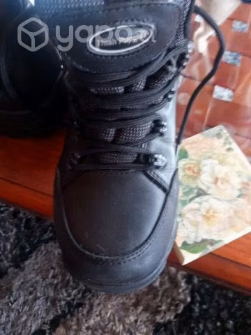 Calzado de Colegio Hush Puppies