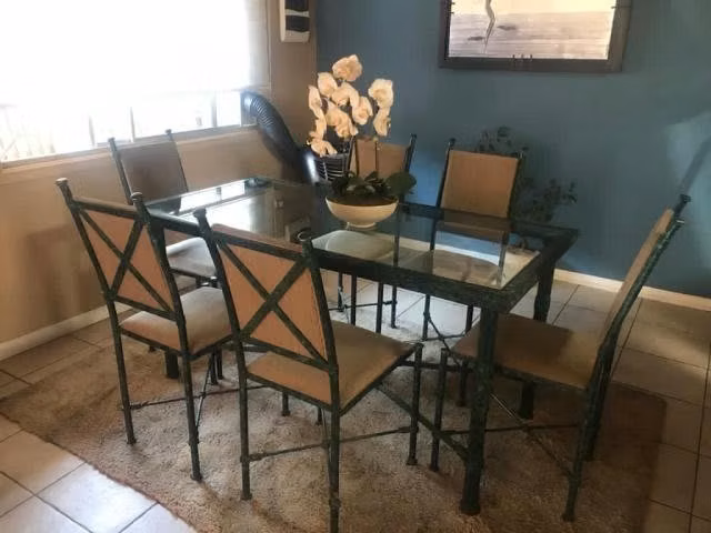 Comedor para 6 personas + arrimo