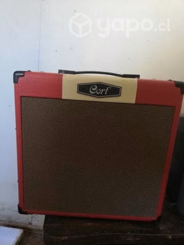 Guitarra ibanez gio grx40 mas parlante CORT 70wts