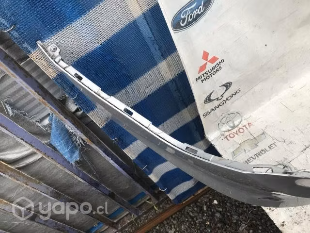 Parachoque Trasero Hyundai Santa Fe (12-18)