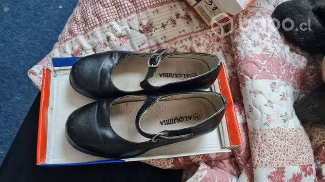 Zapatos de cueca talla 31