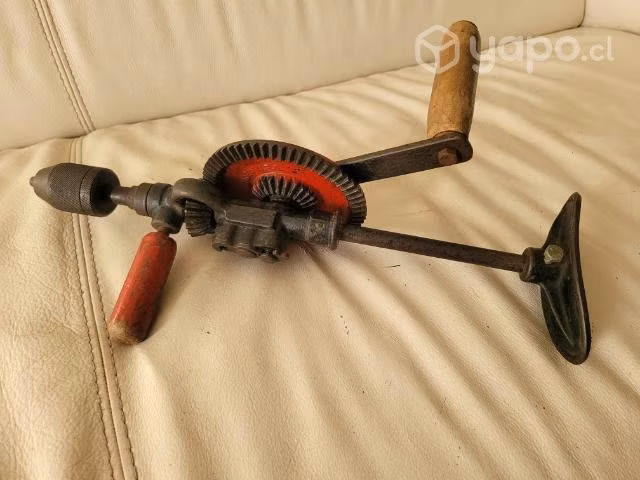 Taladro antiguo de hombro