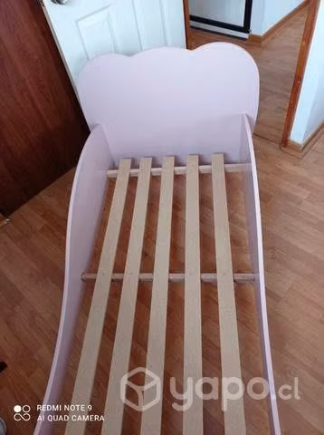 Cama de transición rosada