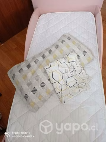 Cama de transición rosada