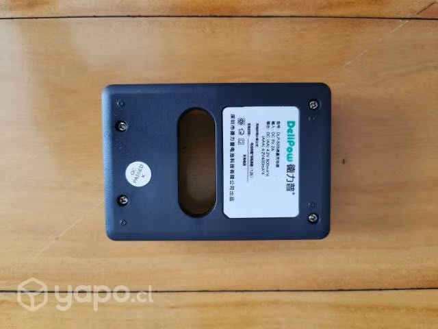 Cargador de pilas recargables aa y aaa