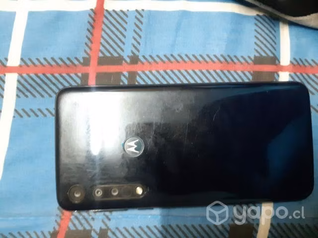 Motorola one macro