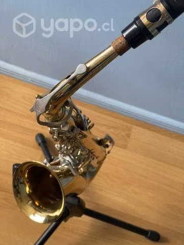Saxofón Selmer Bundy II+2 Boquillas y Estuche SKB