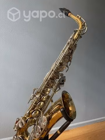 Saxofón Selmer Bundy II+2 Boquillas y Estuche SKB