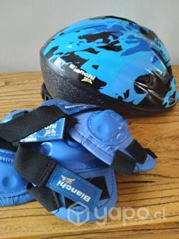 Bicicleta y silla de auto.