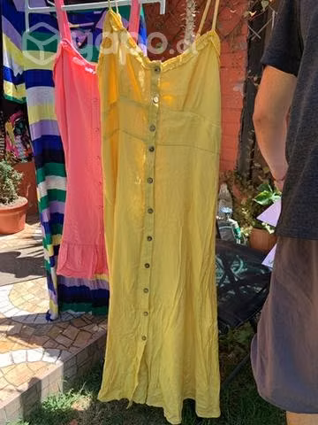 Vestido amarillo hermoso - Imagen 4