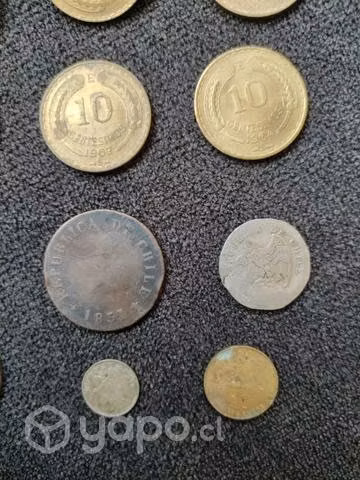 Morral con monedas antiguas chilenas