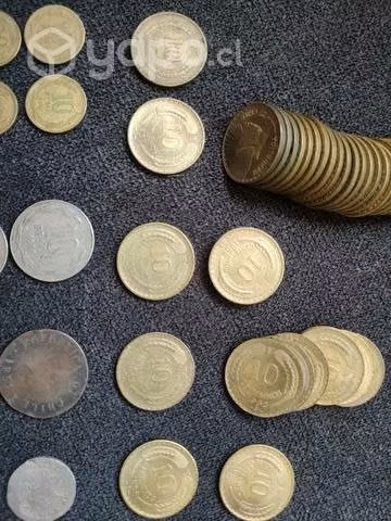 Morral con monedas antiguas chilenas