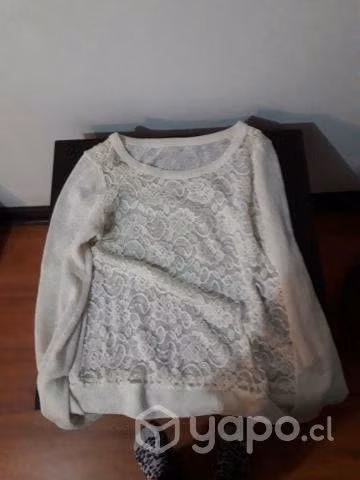 Polerón encaje blanco manga larga