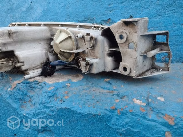 Optico izq mazda  - Imagen 4