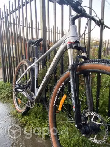 Bicicleta venzo striker pro