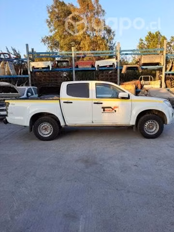 Puerta derecha trasera Chevrolet Dmax 4x4 2017 usa