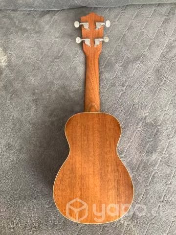 Ukelele marca accacia - Imagen 2