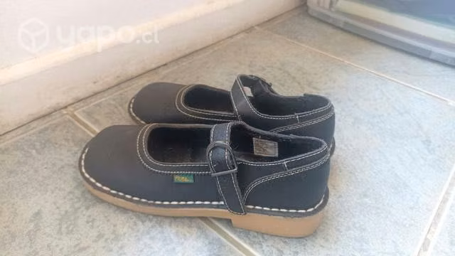 Zapatillas de colegio niña talla 35