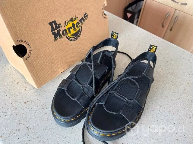 Dr. Martens Sandalias para mujer, Negro, Nuevas