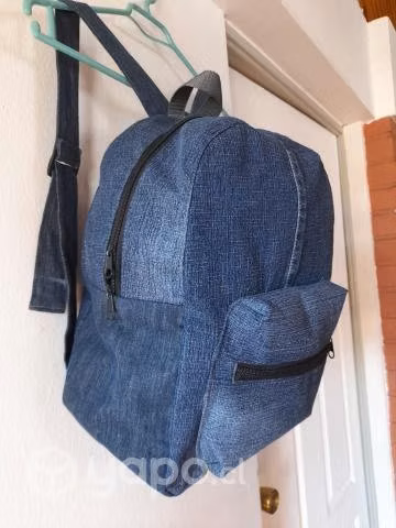 Mochilas de jeans, modelos exclusivos emprendedora