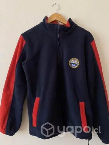 Polar uniforme colegio germania
