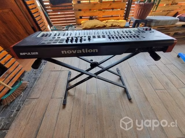 Teclado midi impulse 61