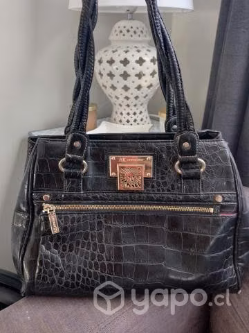 Carrara Anne Klein