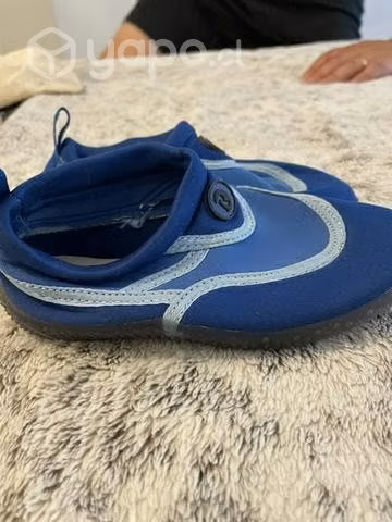 Zapatilla para agua