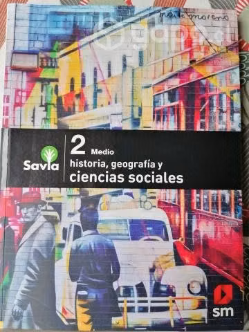 Texto Historia y geografía 2 Medio. Savia, SM