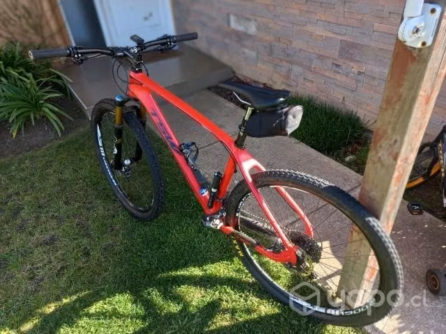 Bicicleta Montabike Carbono profesional Full