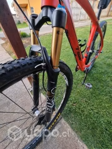 Bicicleta Montabike Carbono profesional Full