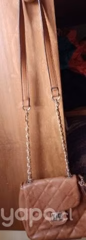 Cartera amfora y mochila H Y H