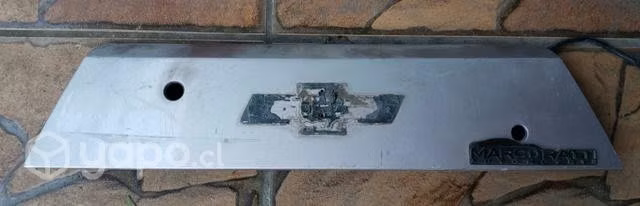 Moldura portalon Spark GT 2010 2017 buen estado