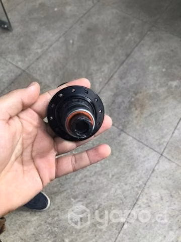 Maza trasera SRAM XD de 28 con (eje pasante)